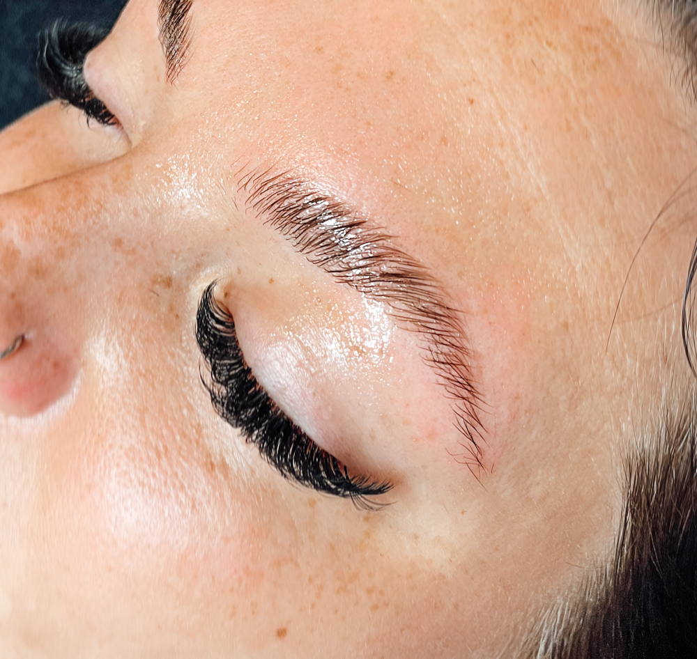 Brow Lamination + Shaping