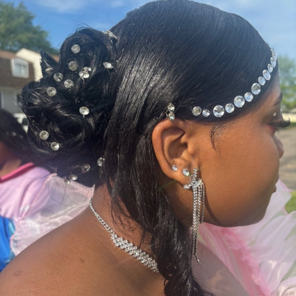 Hair Updo Styling at Chon's Unique House of Hair in Detroit, MI