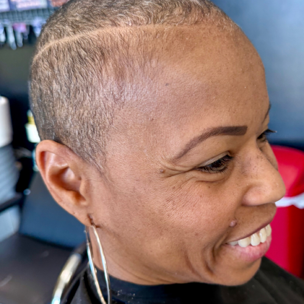 Stander haircut & finger style at The edge beauty concept salon ny in Massapaqua, NY