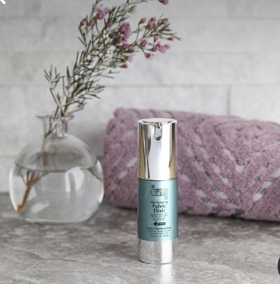 Mini Facial And Lash Cleanse