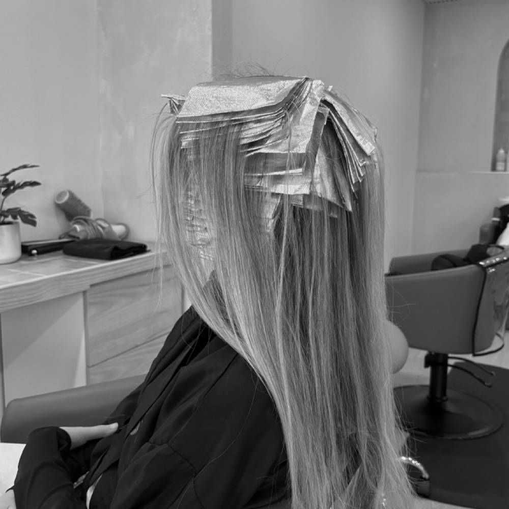Partial Foil at Ray of Blonde in Jacksonville, FL