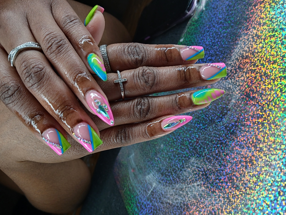 Fill Services at Nailz By Raquel in Flint, MI