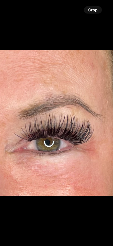 Full Volume Lash Extensions