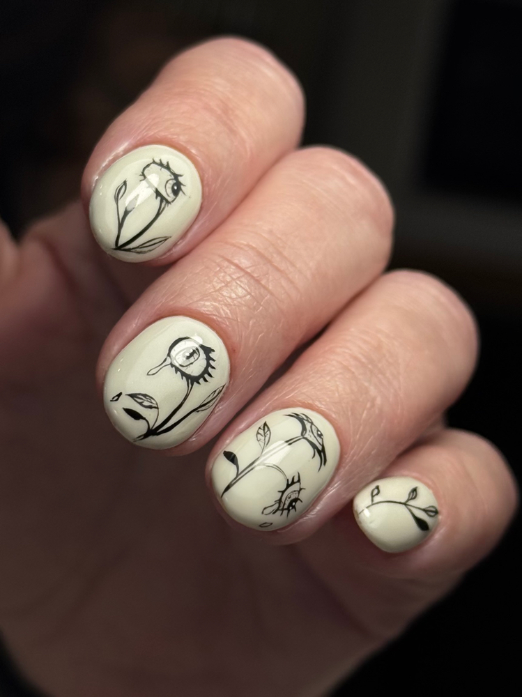 Russian Manicure w/ Detailed art