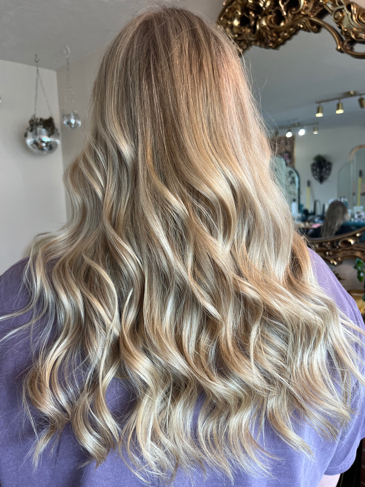 Blow Out + Style at Emily Howell in Carroll, OH