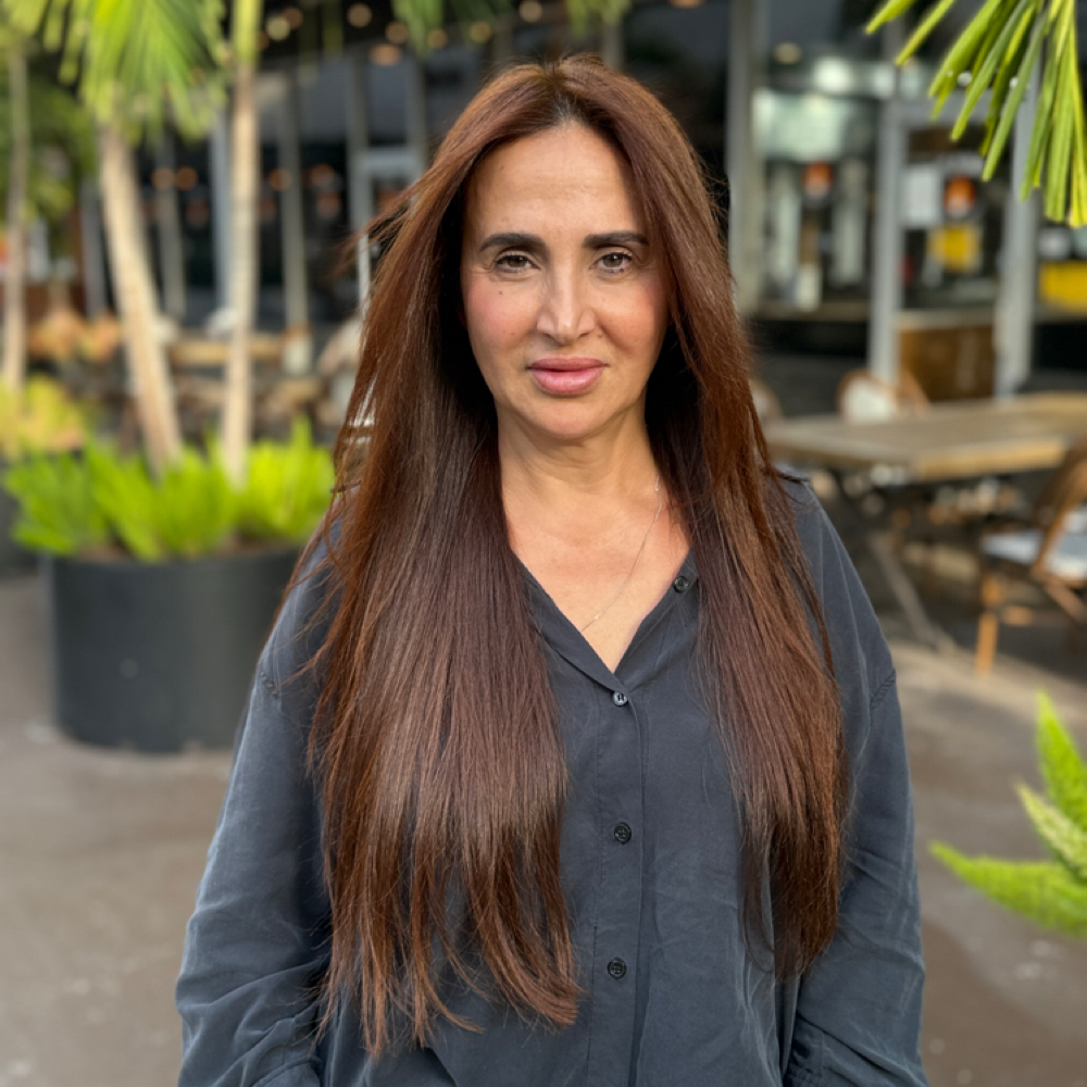 Single Process Color at Mila Blonde Studio in Aventura, FL