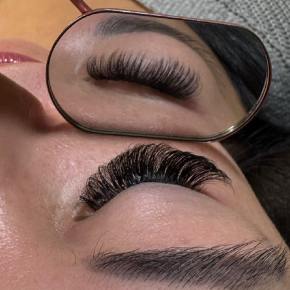 Volume Full Set at Lash Sugar Co in Bemidji, MN