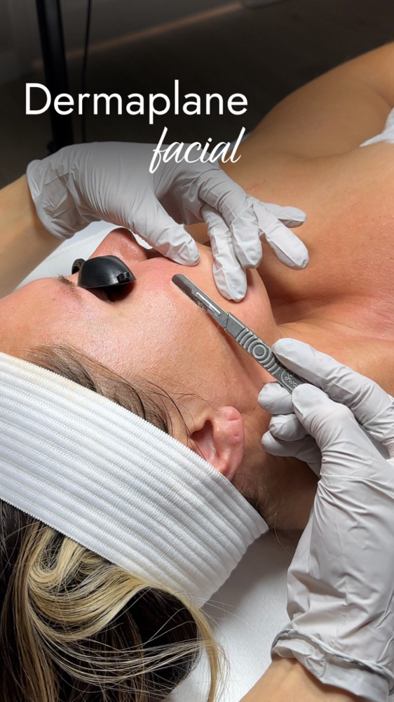 Dermaplane Facial