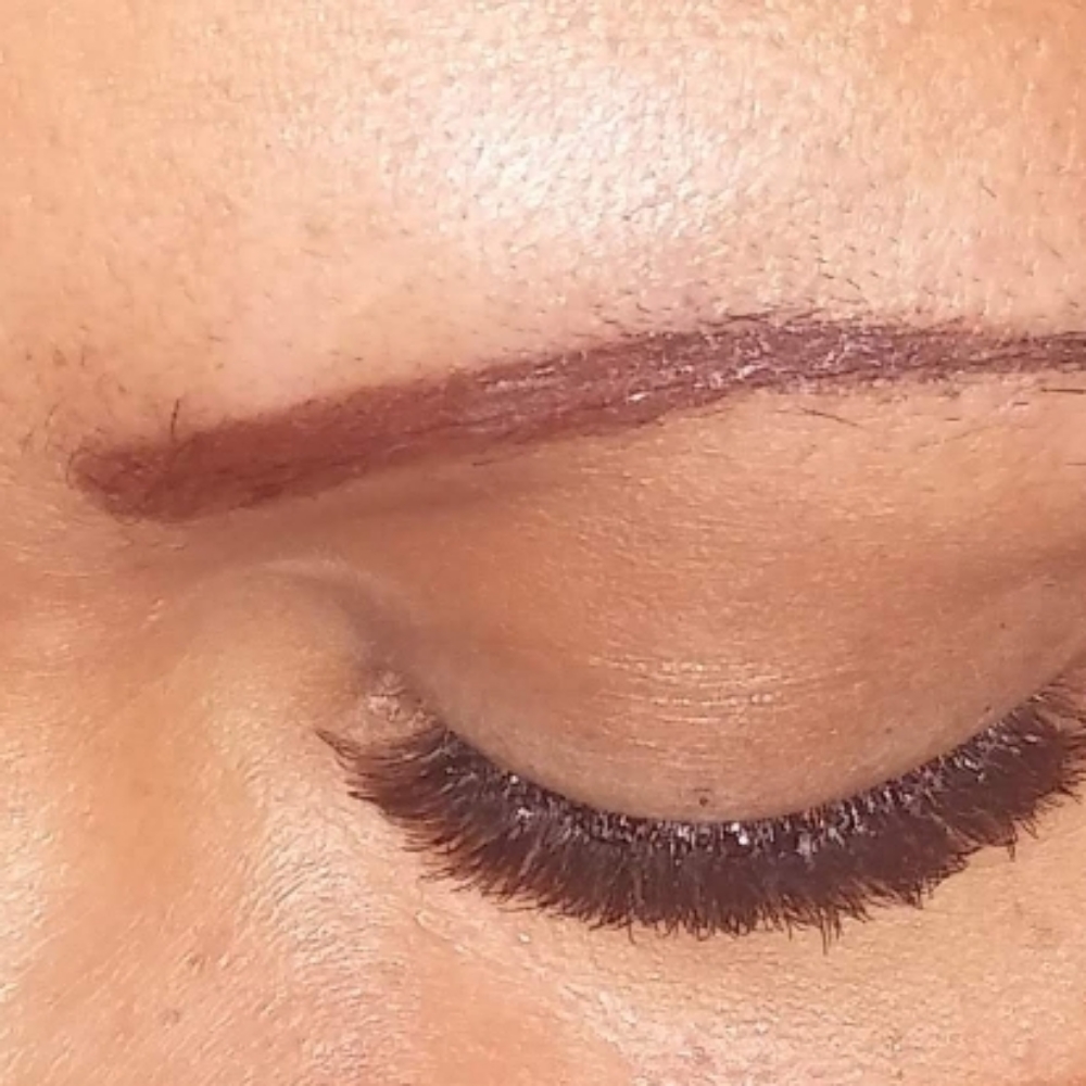 Eyelash Weekly Fill at EXOTIC NAILZ & STYLEZ LLC in Chicago, IL