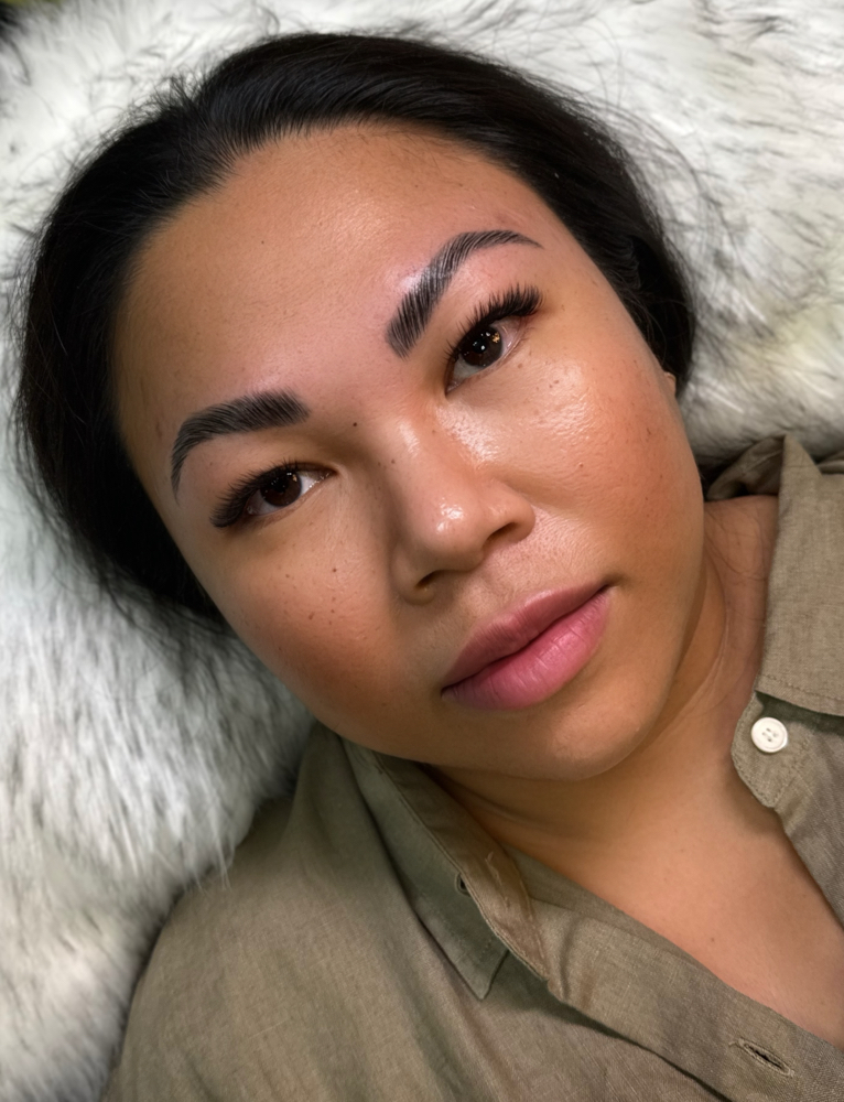 Brow Lamination and Brow Tinting