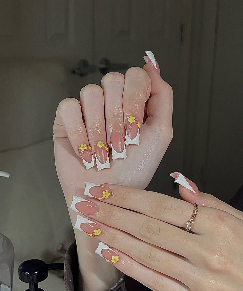 Medium length acrylic - FullSet