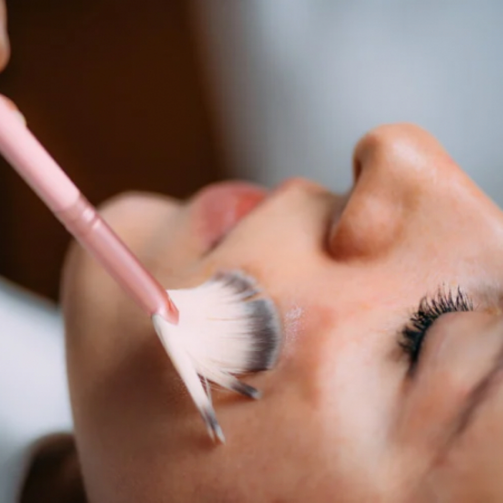 First Time Discoloration Facial