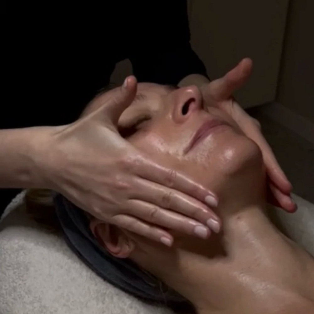 Custom Facial + Lympahtic Drainage at Ashley Leonard Esthetics in Largo, FL
