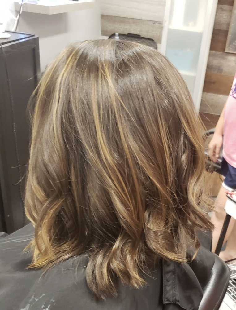 Women's haircut 12yo To Adult