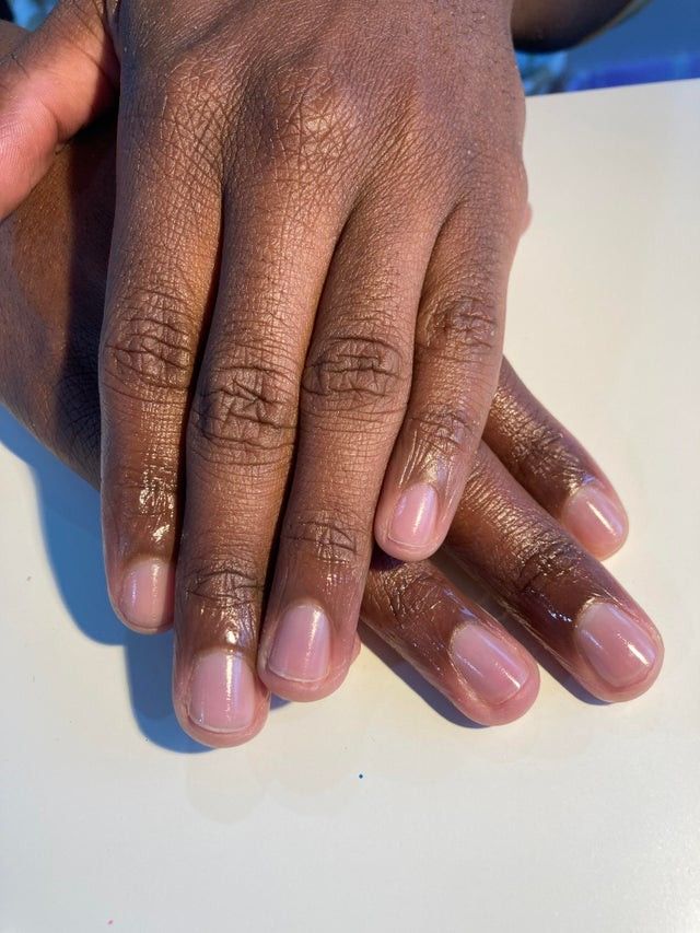 ROYAL GENTLEMAN GEL MANICURE