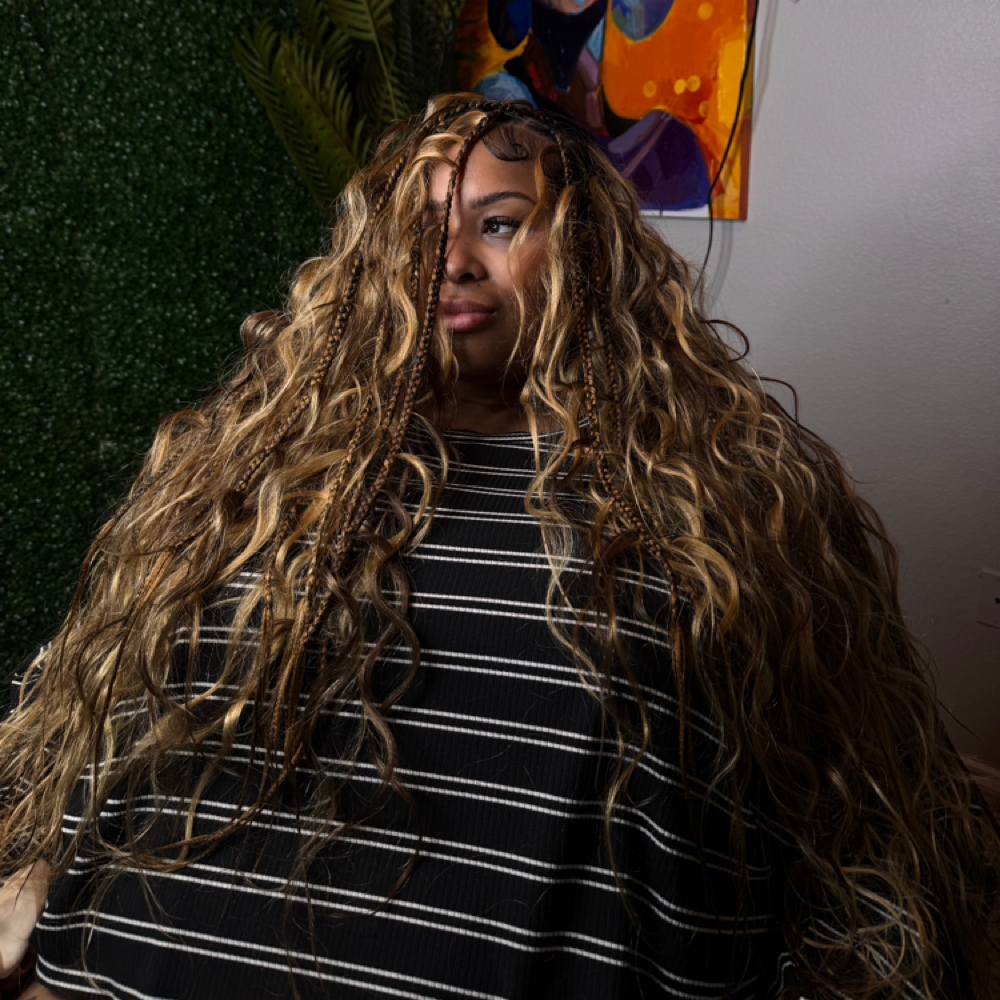 Smedium Boho Knotless 🩵 at DejBraids in Denton, TX