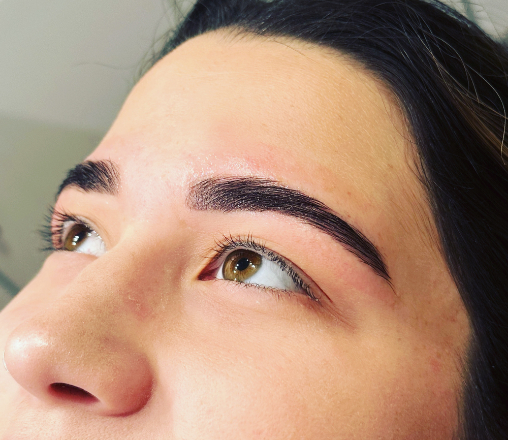 Henna Brows and Wax