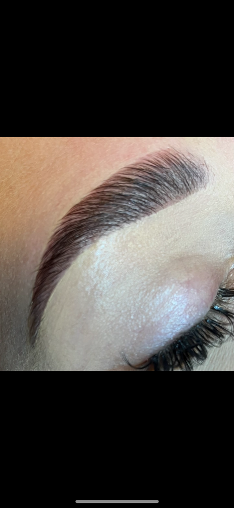 brow lamination + tint