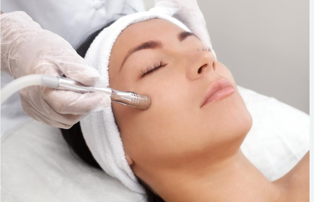MICRODERMABRASION FACIAL at Dolls skin in Waukegan, IL
