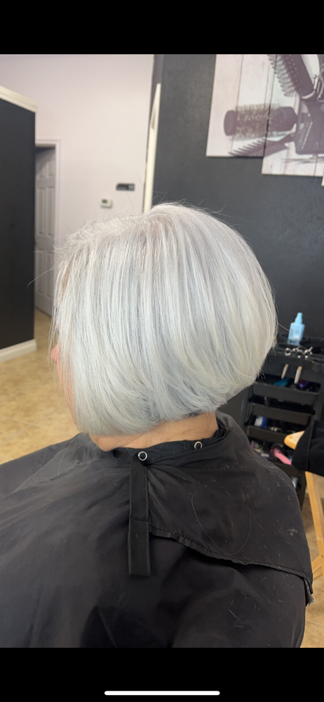 Woman / Girls Cut
