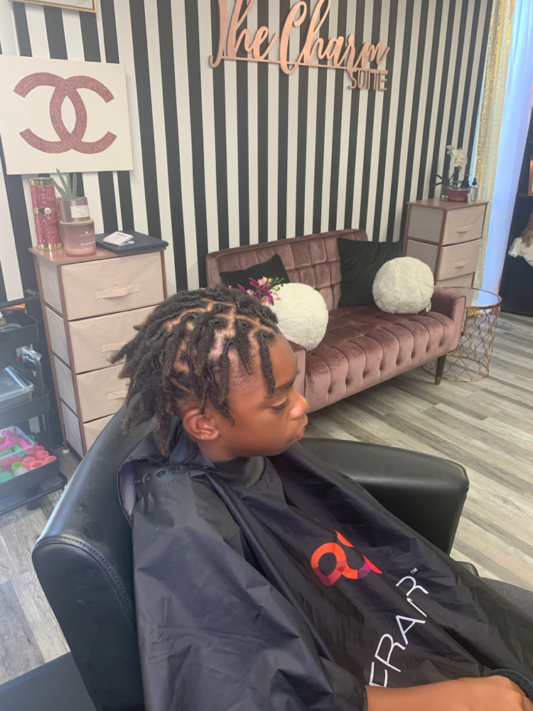 Loc Retouch 10-44 Locs