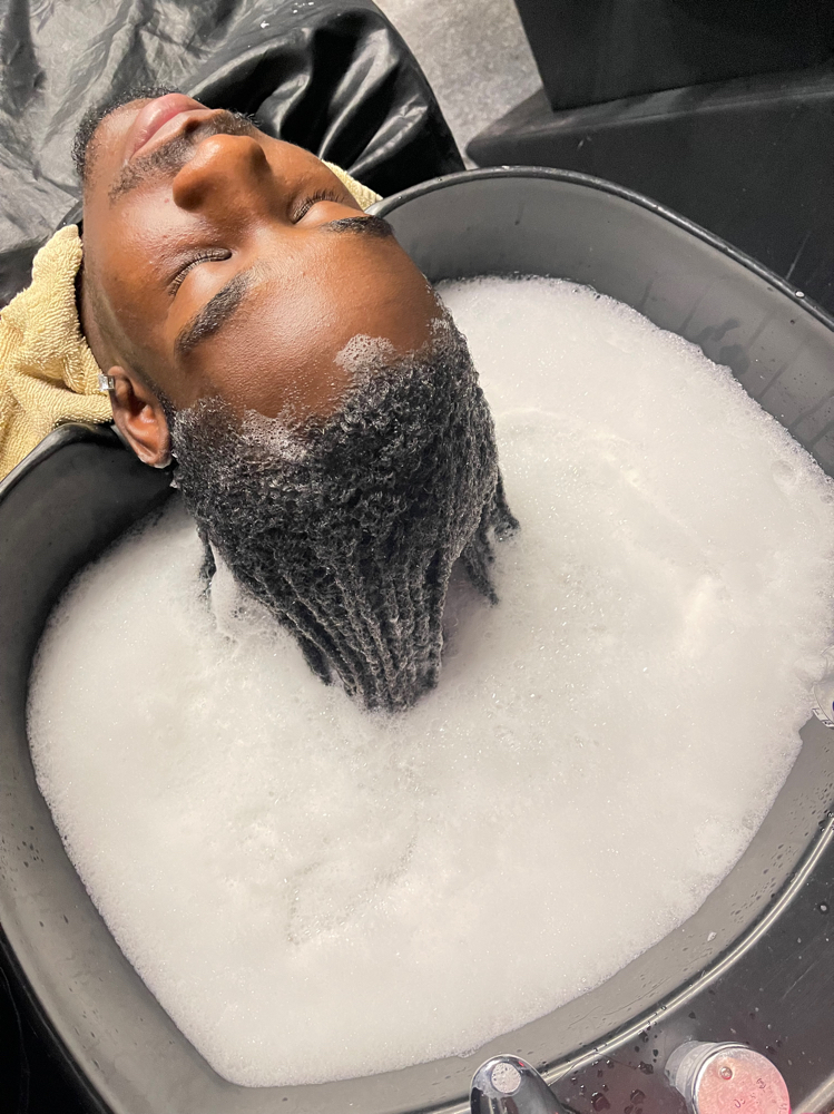 Conditioning & Repair Treatments at Lux tHAIRapy by ThickVixen in District Heights, MD