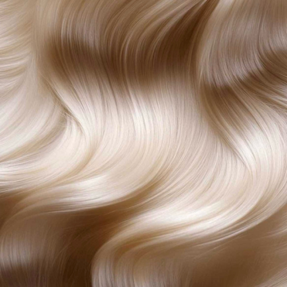Full Highlight at Beige Blonde By Lorin in Paola, KS