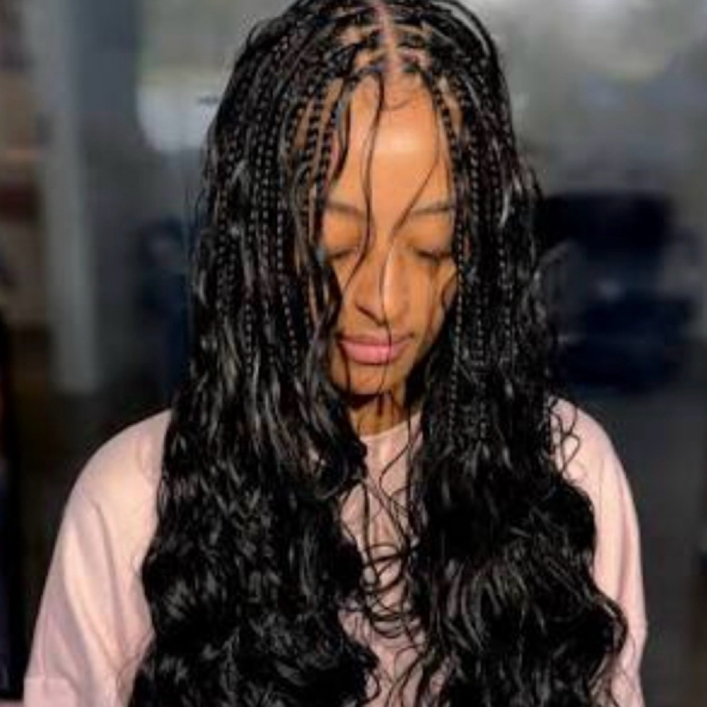 French Curls ( Bring Your Hair) at Blessing braiding bar in South Holland, IL