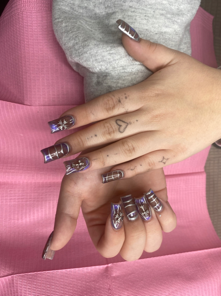 Nail Art & Gems