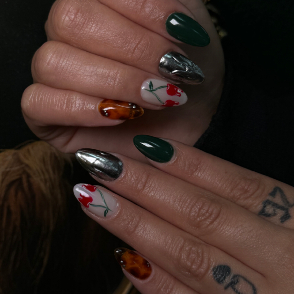 ACRYLIC SERVICES at GLAMXDREA in Victorville, CA