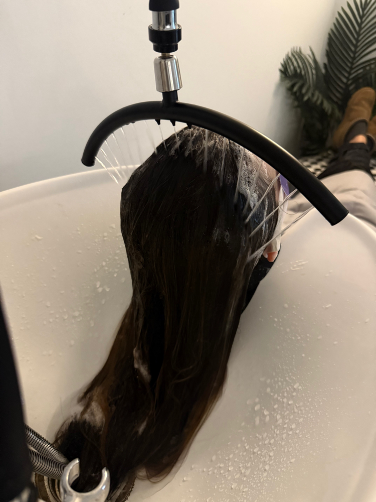 MHL headspa With Blowdry at MHL Makiah Gibson in Wilmington, IL