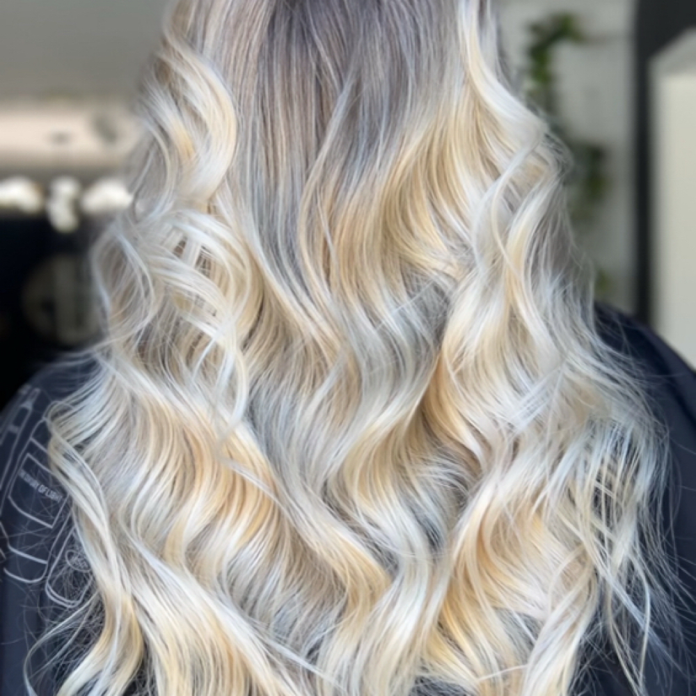 Blonding at Stephanie Otto in Louisville, KY