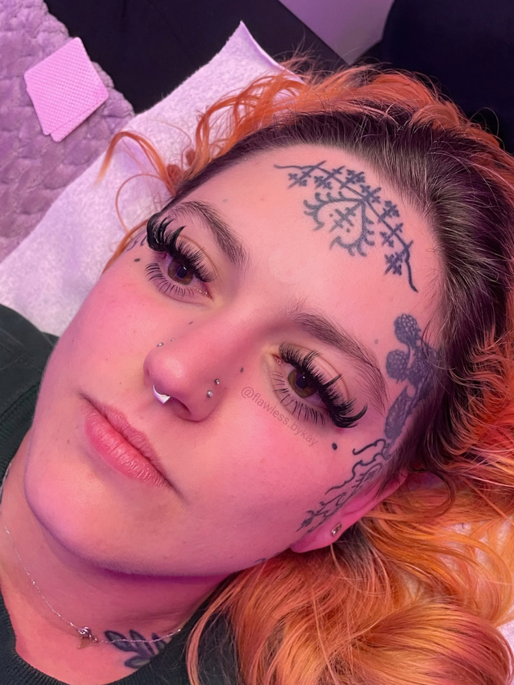 Bottom Lashes