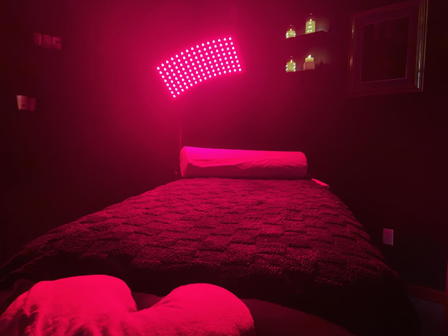 Red Light Therapy With Massage