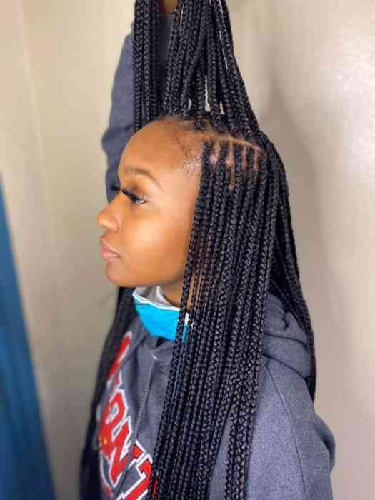 Small Knotless Braids