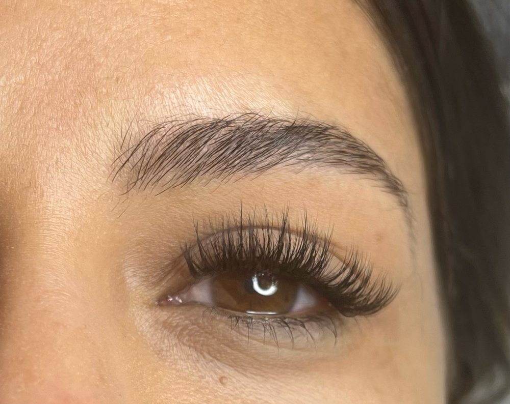 Angelic Deluxe (Hybrid Lashes)