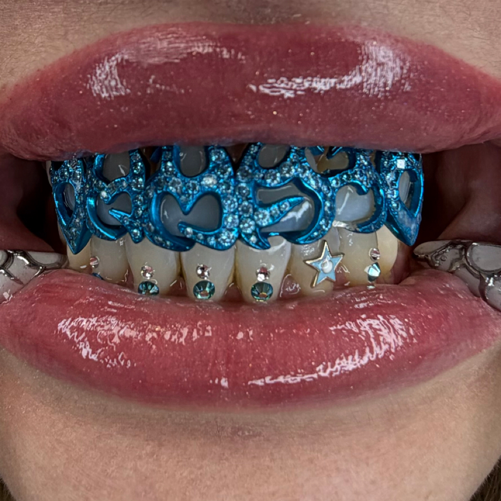 Grillz X Toothgem Consultation at PsychoTeeth in manhattan, NY