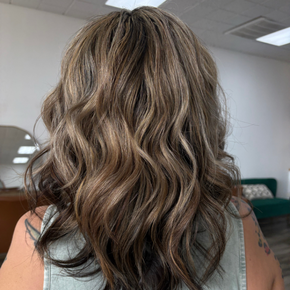 Partial Custom Lightening at Mariah Flores in Pantego, TX