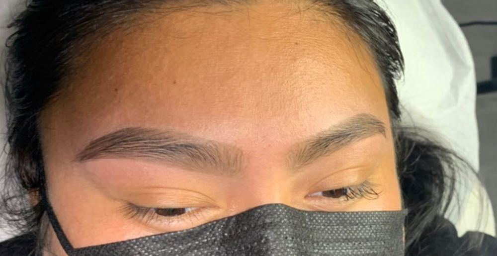 Brow Threading & Stain Bundle at TheLashPhlug LLC in Los Angeles, CA