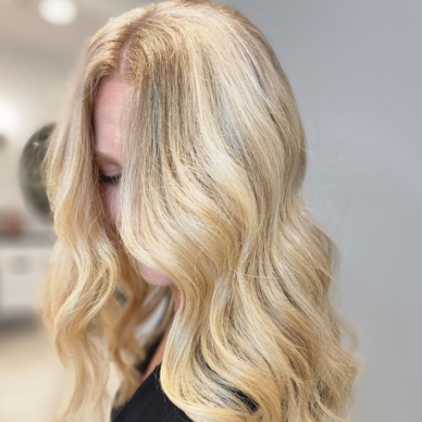 Partial Blonde Session at Thatgoodhairby_nielliza in Encinitas, CA