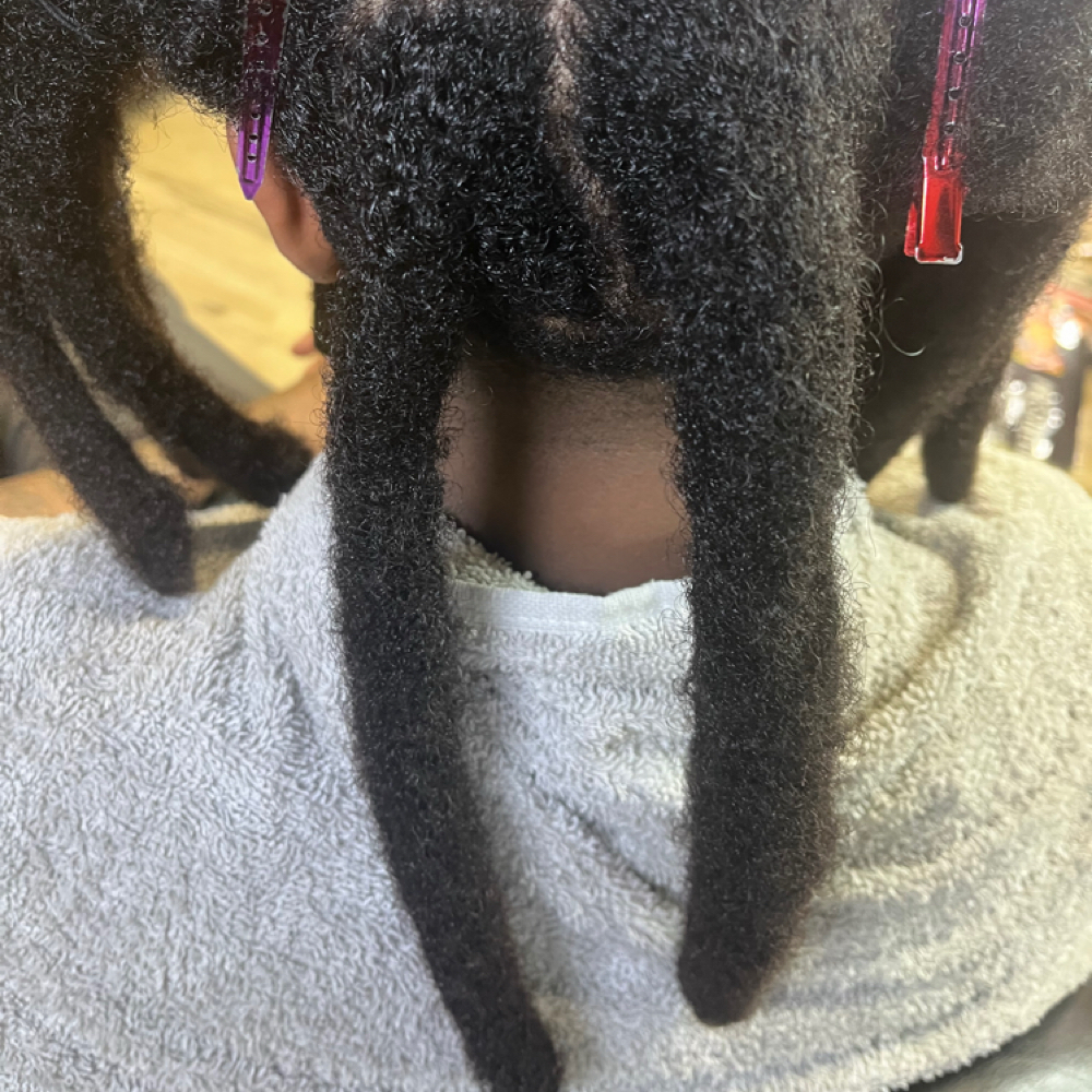 Wick and Crotchet Maintenance at CRYSTALB’S LOC SERVICES in Cincinnati, OH