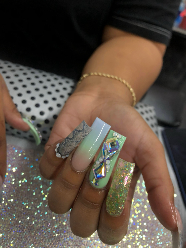 Freestyle Nail Art🎨