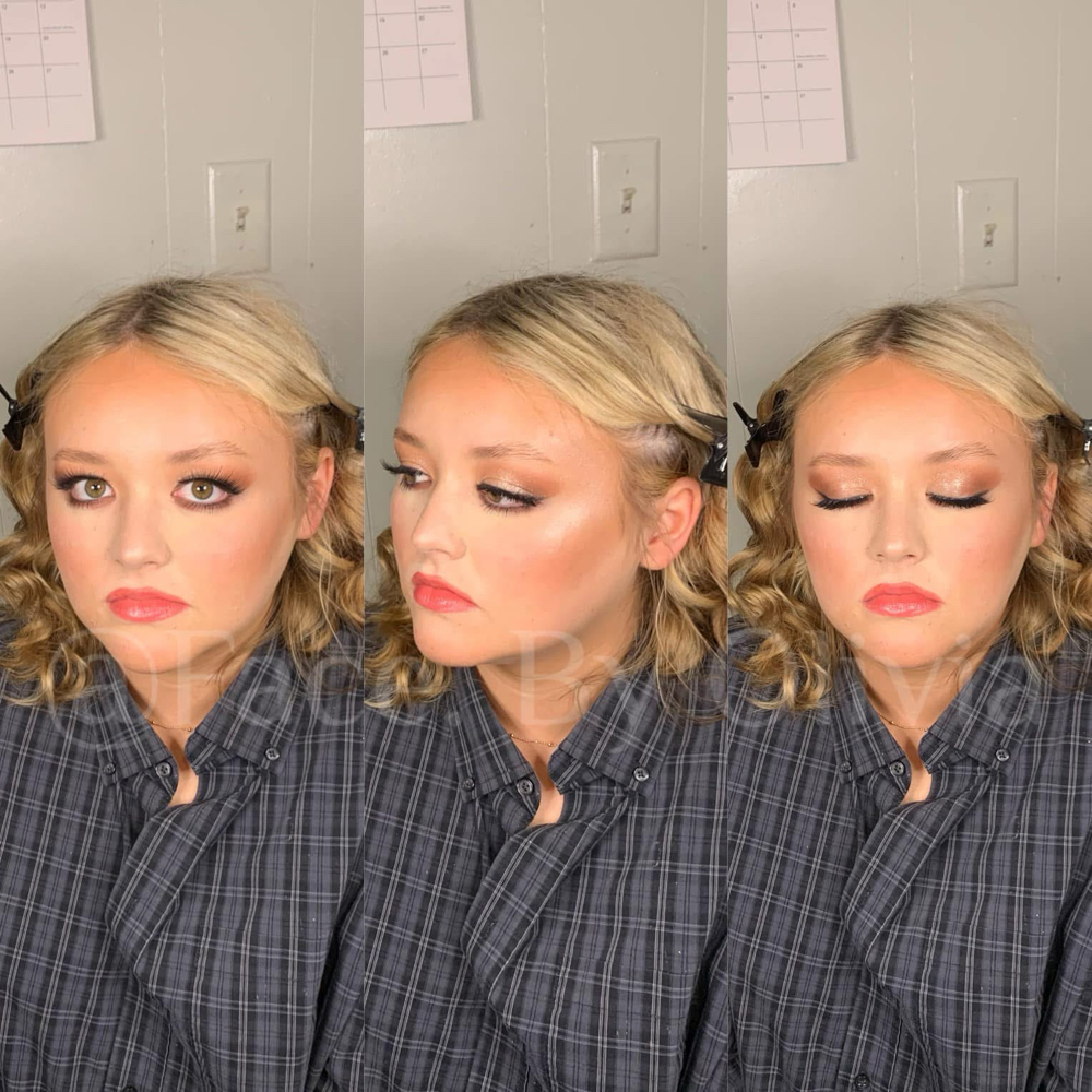 FULL GLAM MAKEUP & HAIR CURL