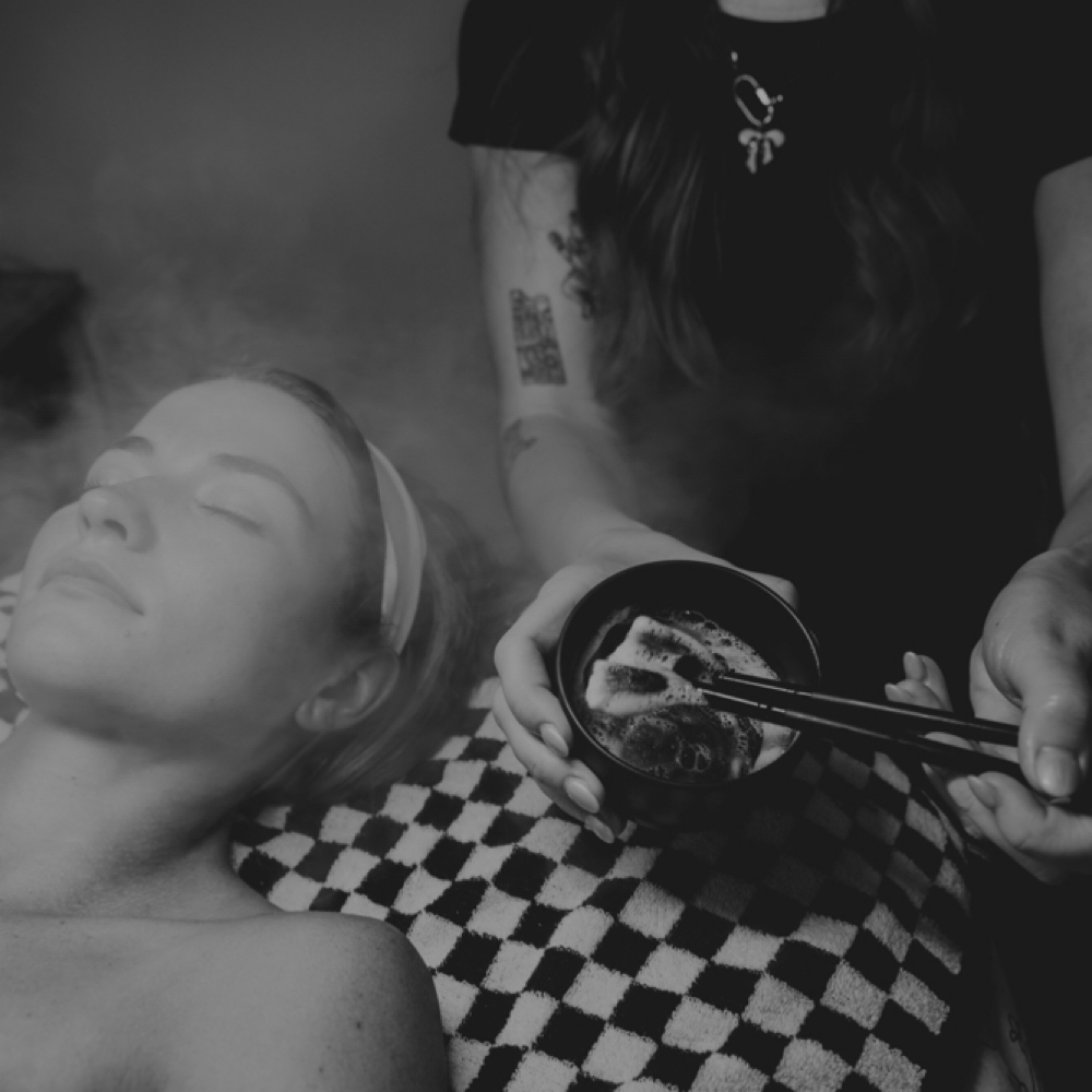 Monthly Glow Club (60 Min) at Luna Esthetics in Leesburg, GA