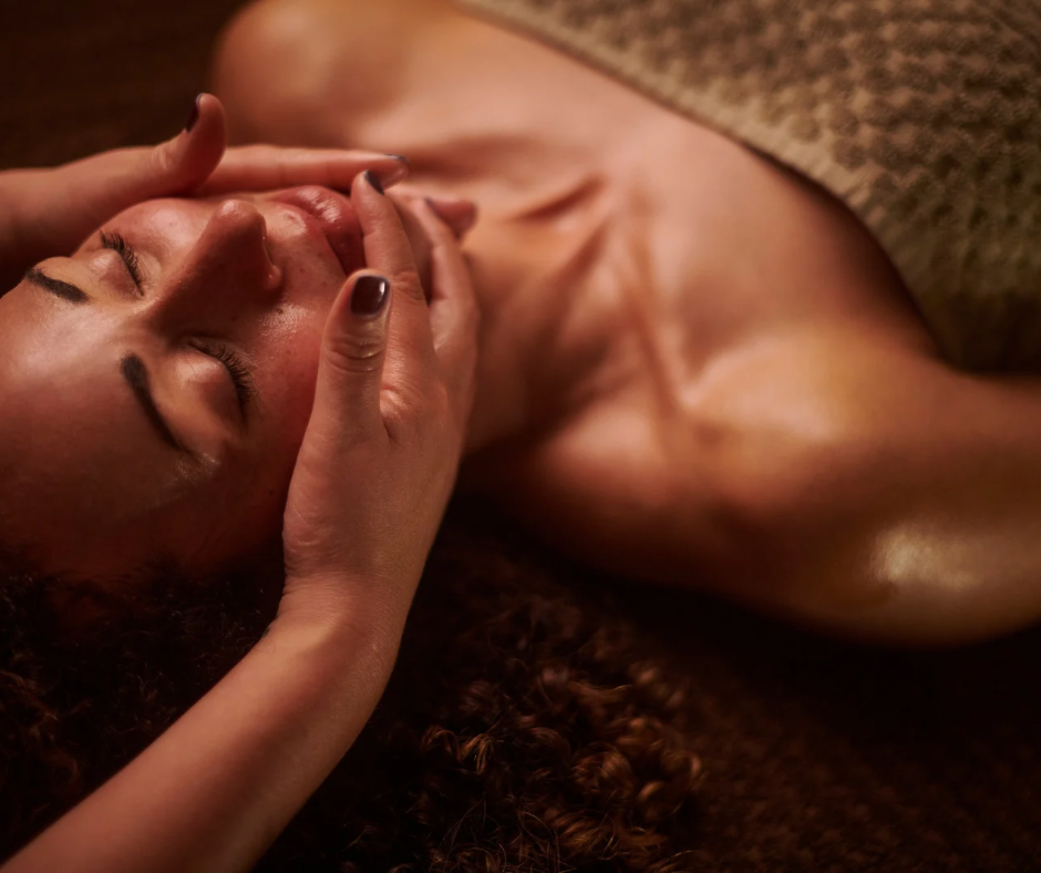 Relaxation Facial