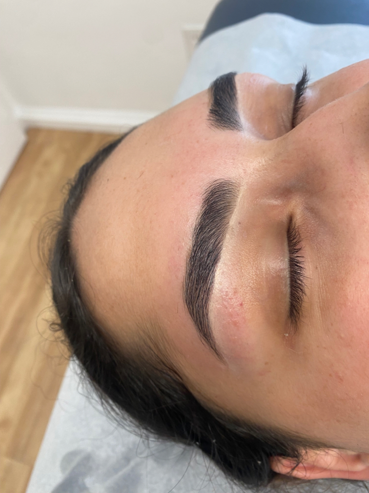 Wax Eyebrows