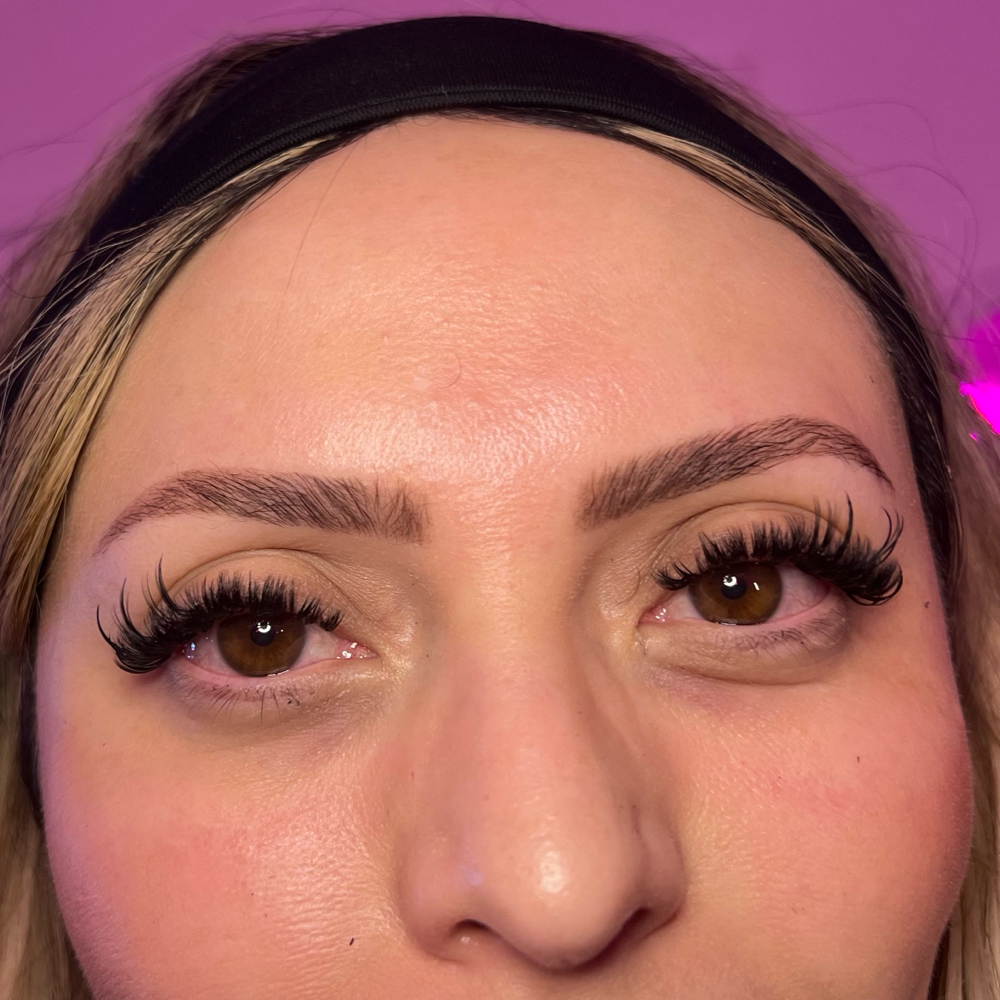 Bratz Set Fill (3 Weeks) at Lux Beauty by Lexi in Fresno, CA