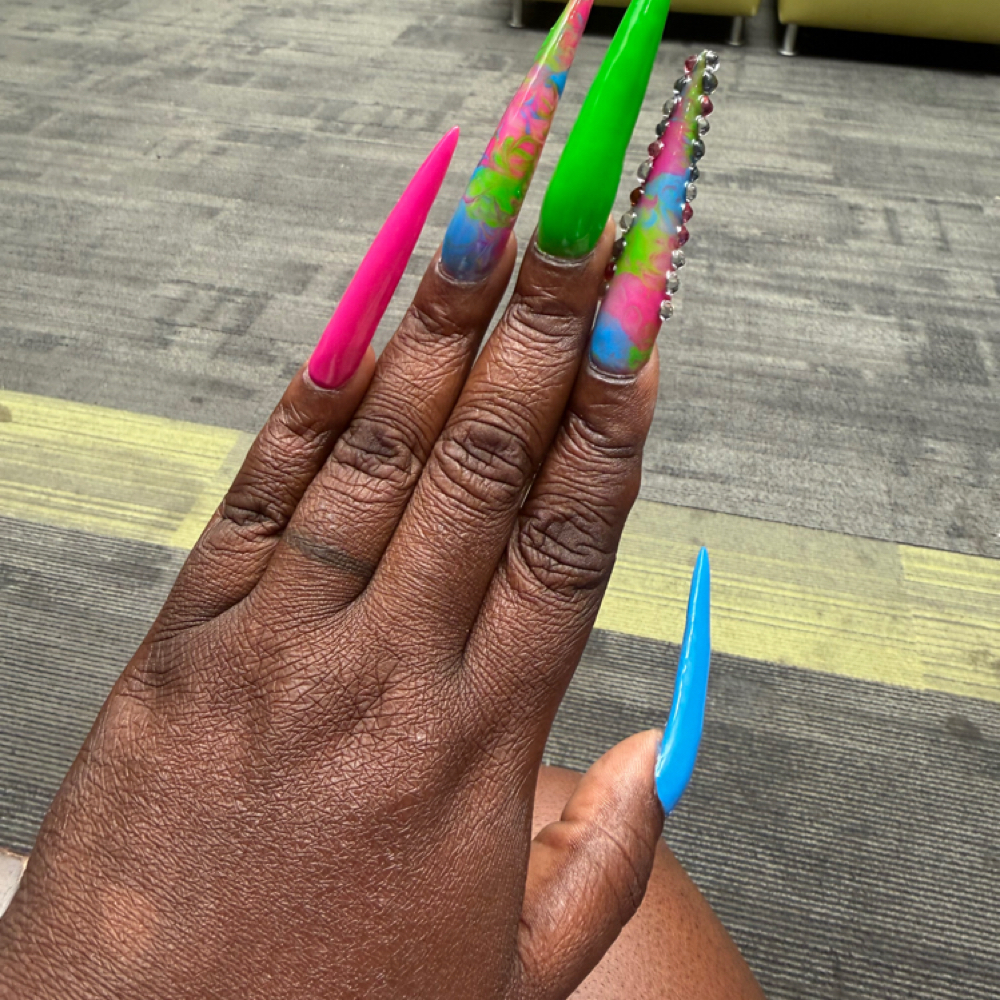 Xxl/xxxl Nail Fill-in at Kats Nailz in Asheville, NC