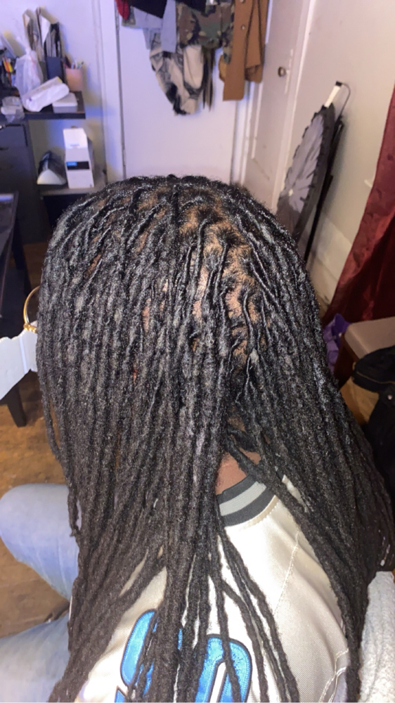 Dread Retwist Wity Style at Tanashia Darnell in Royal , Oak , Mi, MI