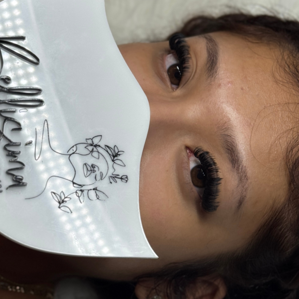 𝐕𝐎𝐋𝐔𝐌𝐄 𝐋𝐀𝐒𝐇𝐄𝐒 at Bellisima Beautyspa in Brighton, CO